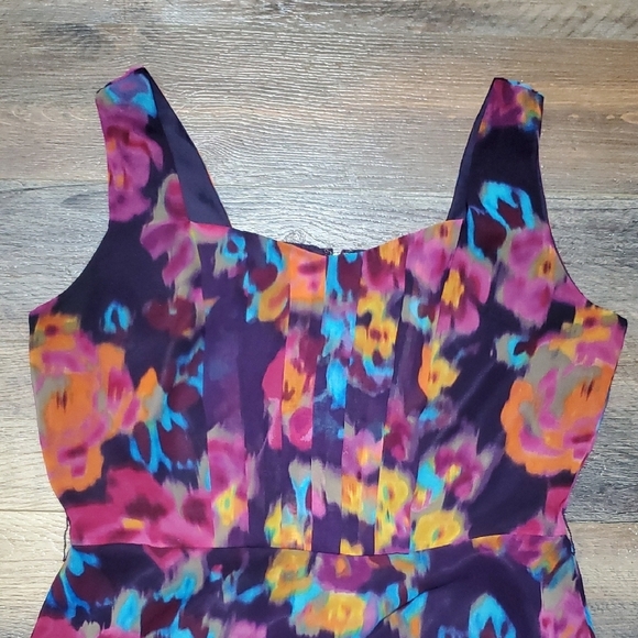 Tahari A-Line Sleeveless Midi Dress in Purple and Pink - Picture 3 of 9